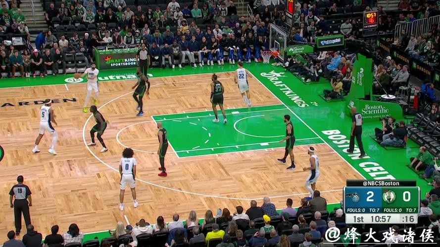 雷霆大胜奇才!魔术险胜76人 绿军1分险胜鹈鹕 雷霆大胜奇才!魔术险胜76人 绿军1分险胜鹈鹕